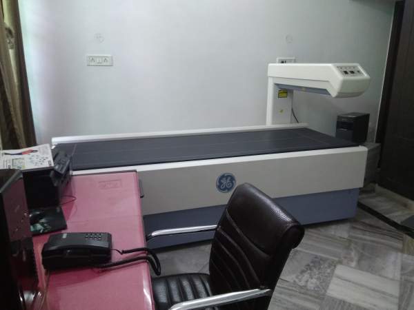 Dr. Yogesh Chhabra's Path Lab